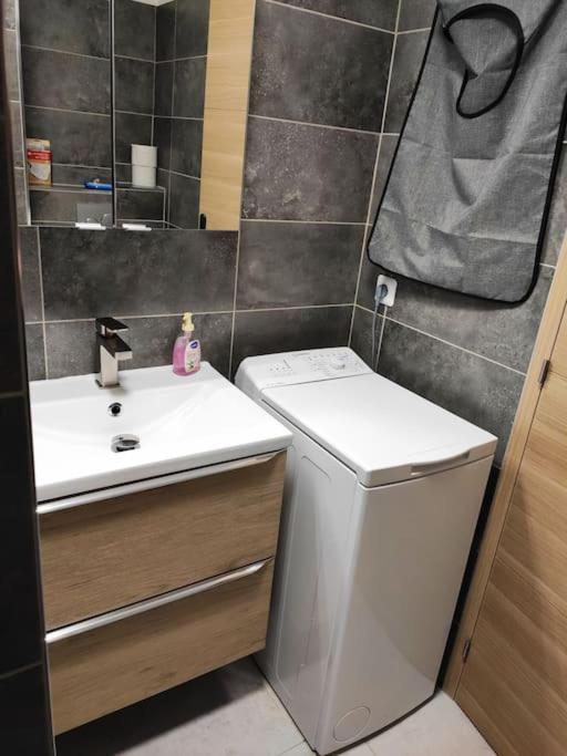 Menton, Appartement/Jardin, Proche Mer Et Centre Extérieur photo