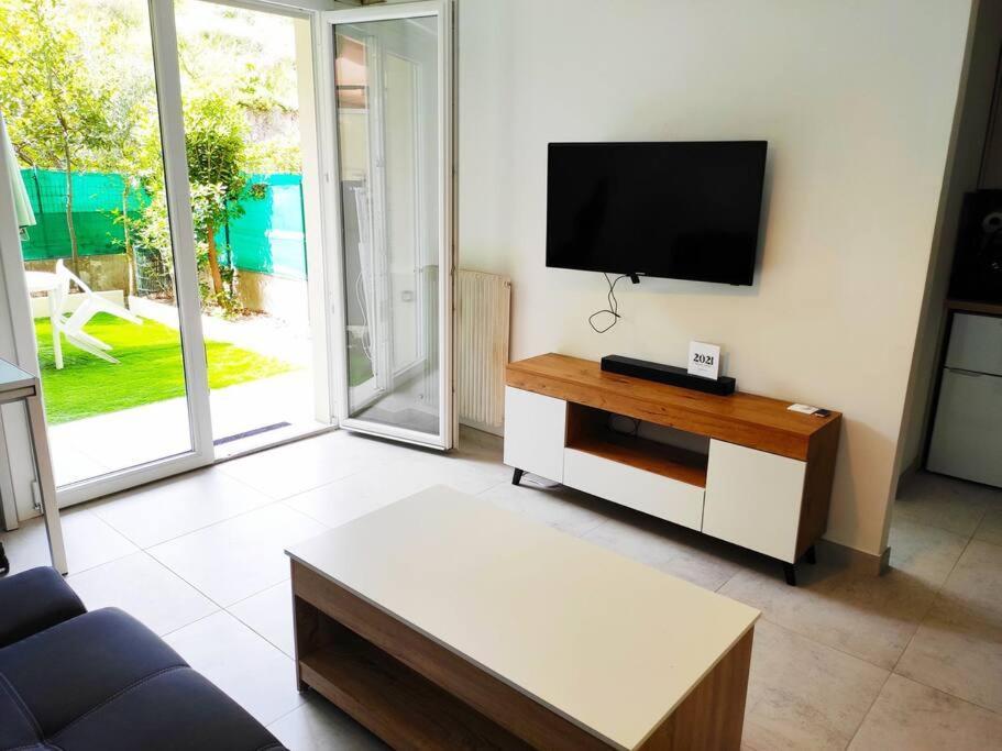 Menton, Appartement/Jardin, Proche Mer Et Centre Extérieur photo